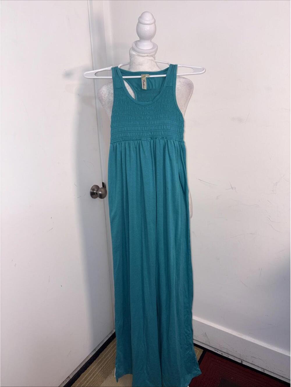 Feathers turquoise maxi dress Smocked High Waist Slimming Boho Racer Back New